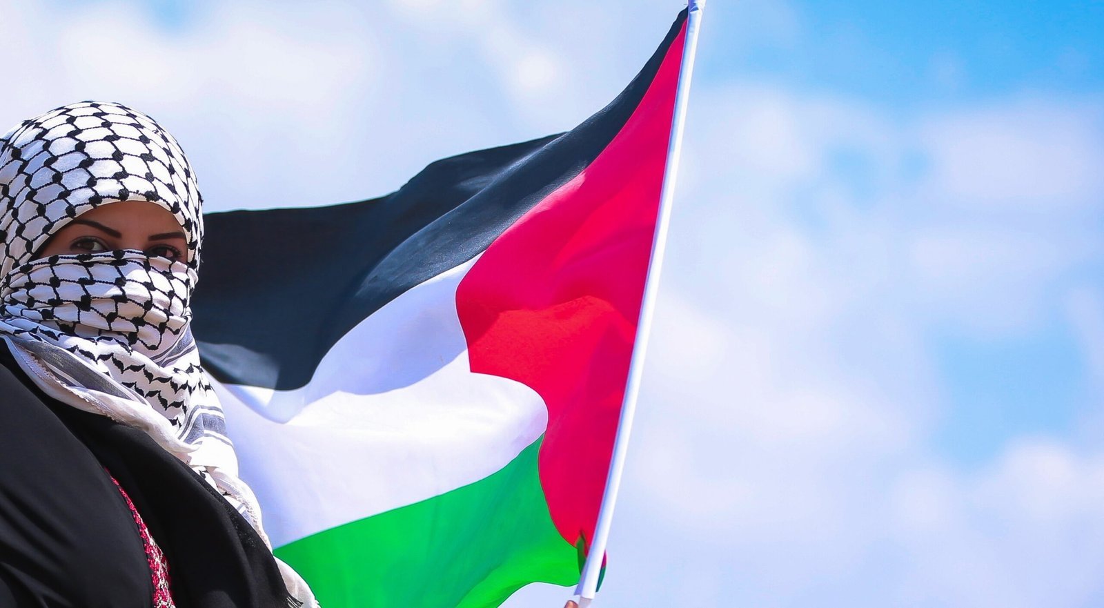 EUA para redes sociais: não apaguem registros do massacre do Hamas