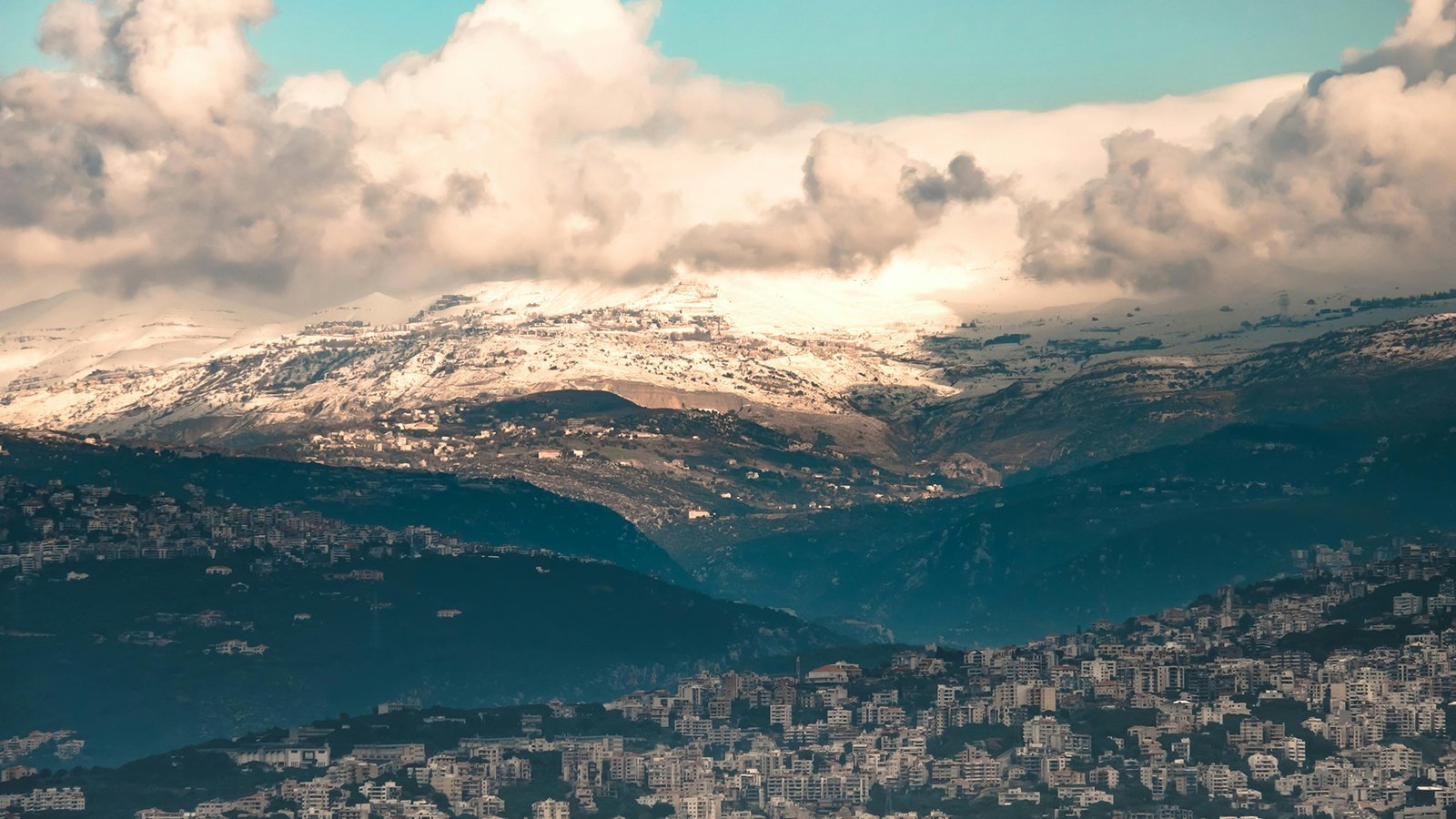 ISRAEL sob ataque aéreo desde o Líbano