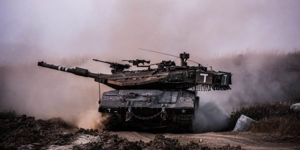 As FDI continuam atacando o Hezbollah intensamente