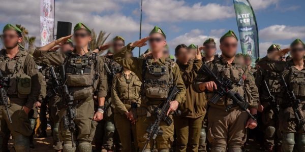 IDF continua em Gaza e vai garantir que Hamas cumpra acordo