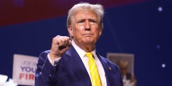 Trump volta a advertir Hamas: Se não liberarem vai virar um inferno no Oriente Médio