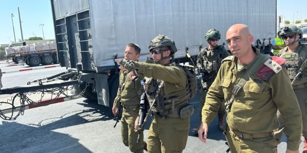 Foto: Passagem de Fronteira Allenby - Crédito: Porta-voz das FDI