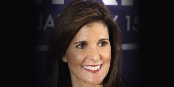 Nikki Haley em Israel surpreende apoiando o país de forma absoluta