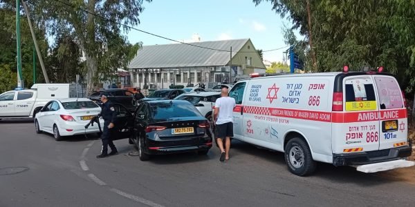 Atentado grave em Hadera, o terrorista foi neutralizado