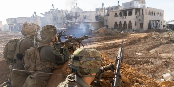 GAZA: As FDI destruíram 200 poços de túneis e 10 lançadores de foguetes