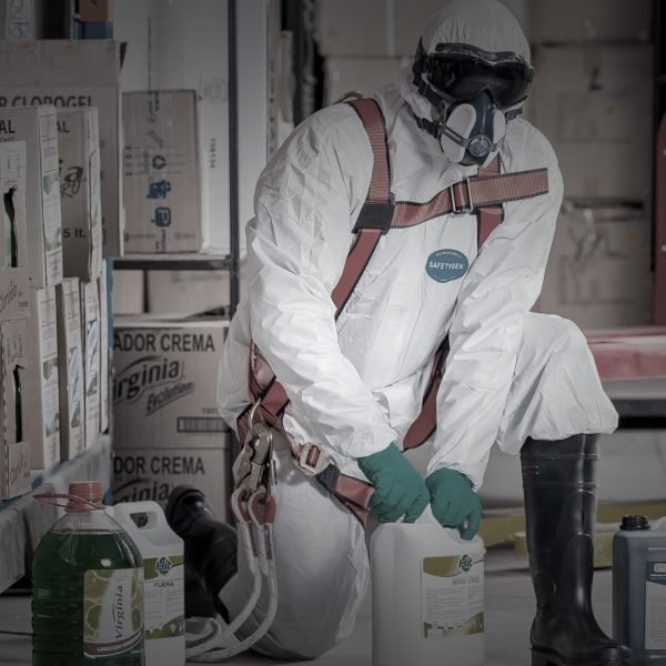 Irã está em busca de armas químicas