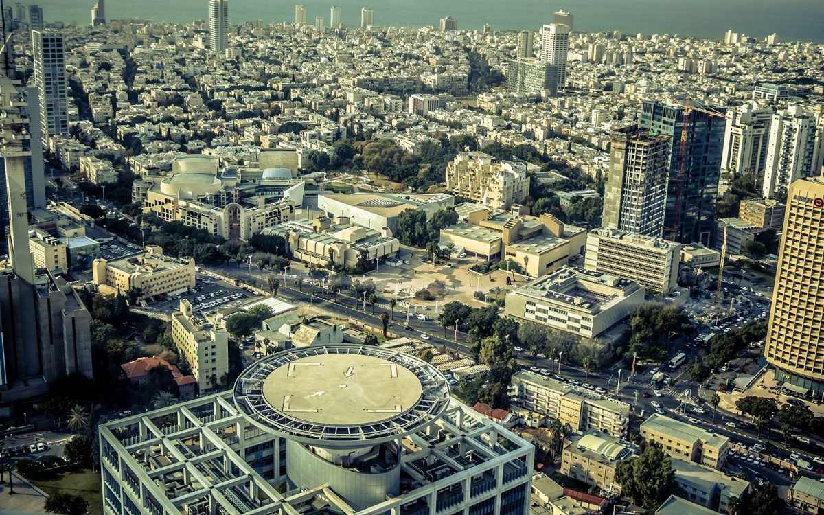 Antony Blinken e Netanyahu se reúnem debaixo de protestos em Tel Aviv