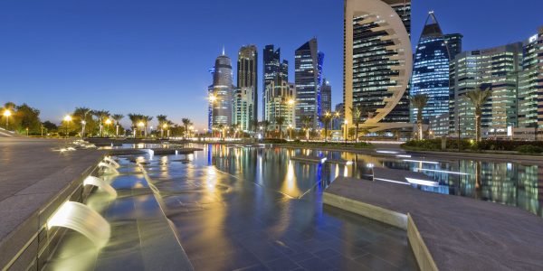 Catar insta Hamas a liberar mulheres e crianças