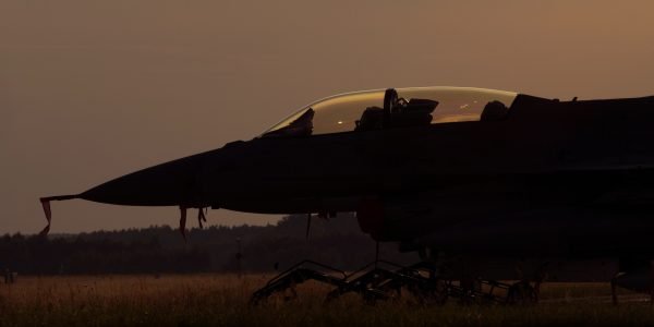 Israel desafia a defesa do Irã contra atacando