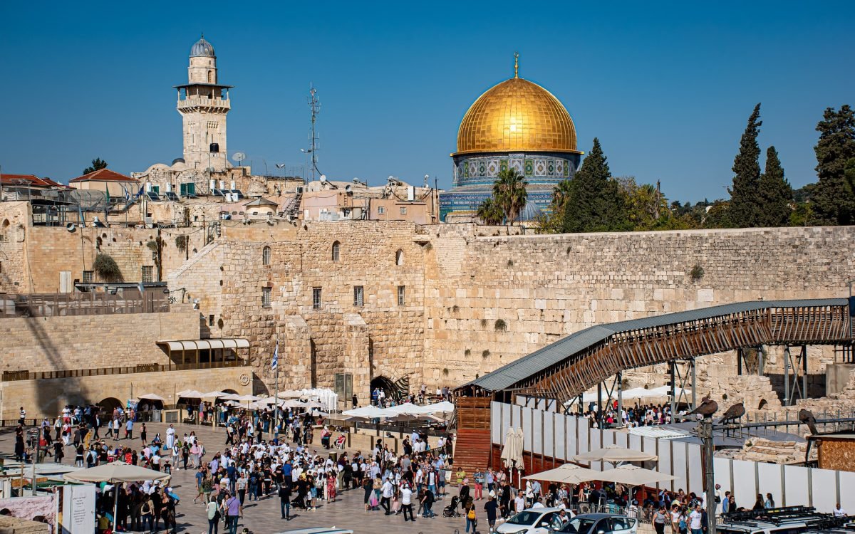 Hipocrisia européia condena Israel e absolve terroristas