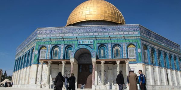 Logo pela manhã: 8 presos por incitação ao terrorismo em Jerusalém