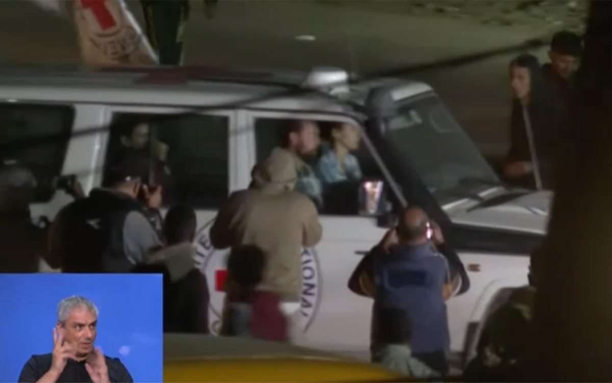 14 israelenses foram libertos do cativeiro do Hamas