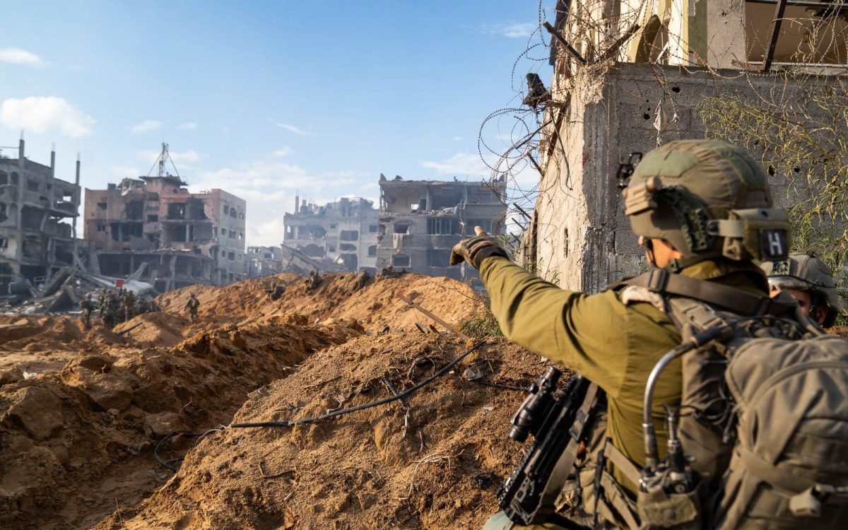 Mais 8 israelenses libertos do cativeiro do Hamas