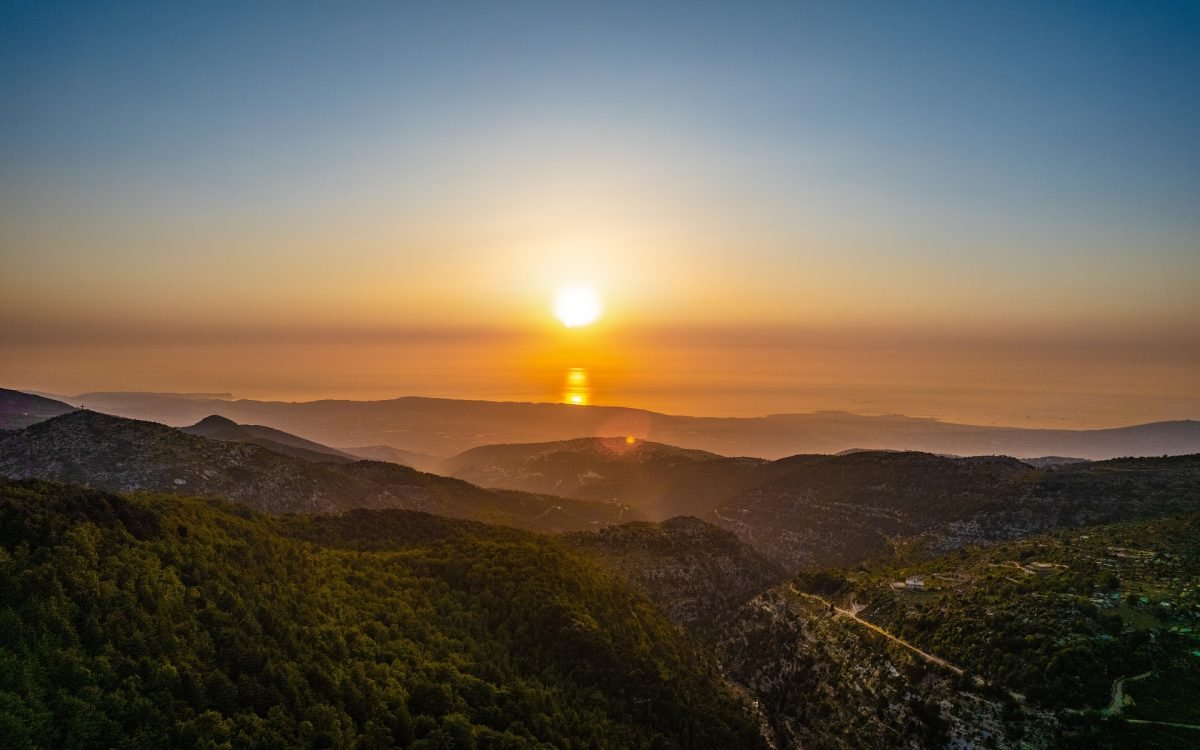 Proposta de cessar fogo Israel e Hezbollah é um queijo suiço